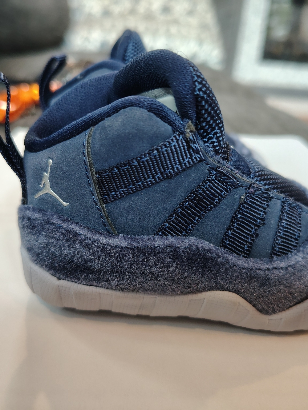 Nike Air Jordan 11 Kids Navy Suede Crib Bootie Sneaker Sz 2c